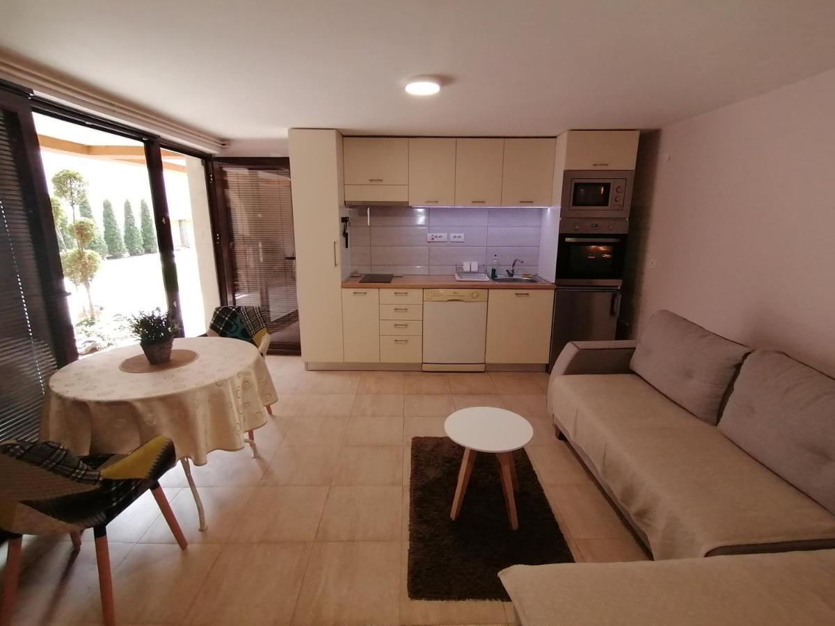 Apartments Sofija Nis Exterior photo